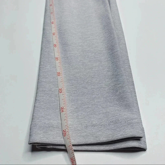 Outdoor Voices 7/8 Tri-Tone Warmup Legging - Picture 8 of 8